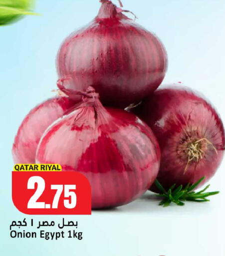 Onion from Qatar Egypt available at Dana Hypermarket in Qatar - Doha