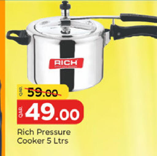 available at باريس هايبرماركت in قطر - الوكرة