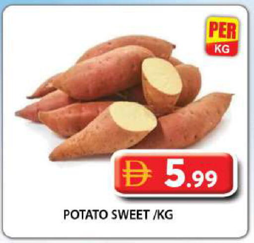 Potato available at جراند هايبر ماركت in الإمارات العربية المتحدة , الامارات - دبي