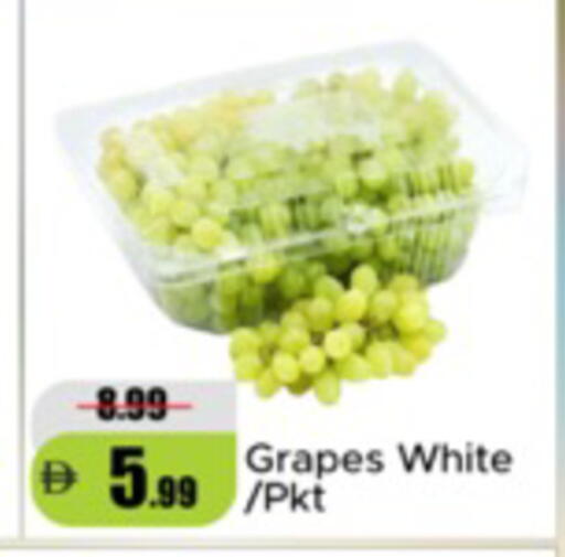 Grapes available at Al Aswaq Hypermarket in UAE - Ras al Khaimah