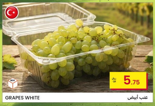 Grapes available at Al Baladi Al Yawm in Qatar - Al Shamal