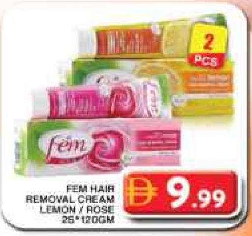 Lemon available at جراند هايبر ماركت in الإمارات العربية المتحدة , الامارات - دبي