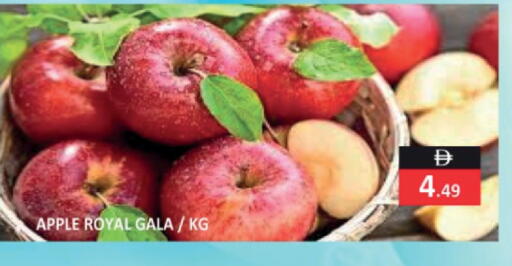 Apple available at ريفييرا سوبرماركت in الإمارات العربية المتحدة , الامارات - أبو ظبي