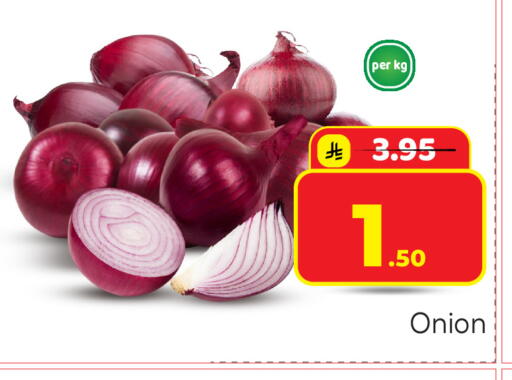 Onion available at Makkah Hypermarket in KSA, Saudi Arabia, Saudi - Riyadh