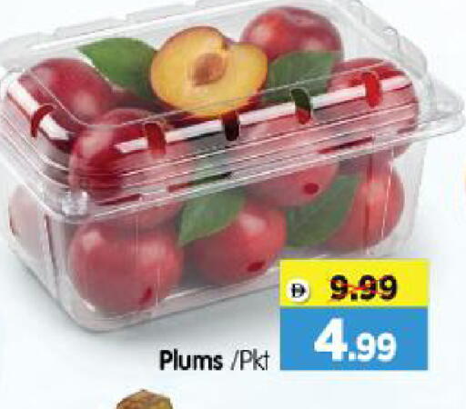 Plums available at Al Madina Hypermarket in UAE - Abu Dhabi